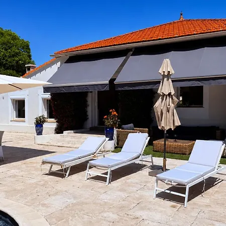 De Luxe Avec Piscine Privee Et Jardin 别墅 *